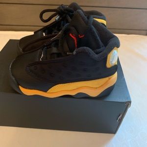 Jordan Retro 11 (toddlers)